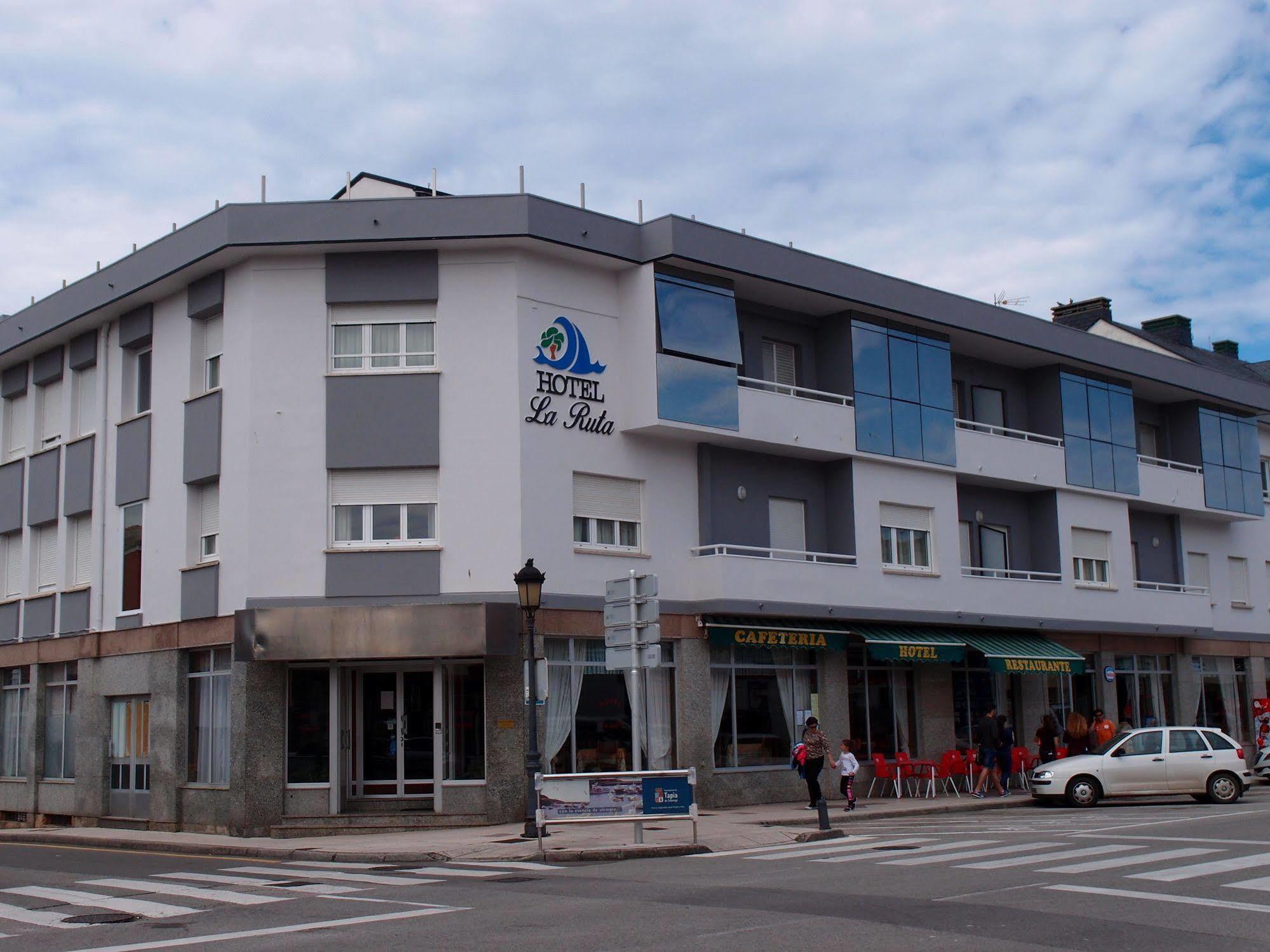 Hotel La Ruta Tapia De Casariego Buitenkant foto